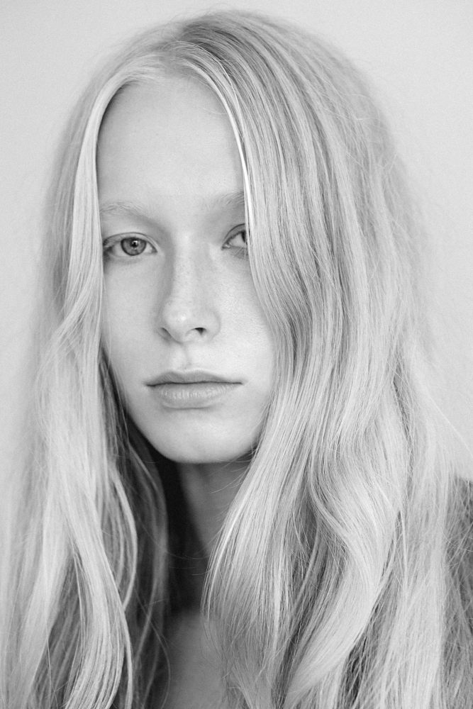 Zosia Komar portfolio photo 8